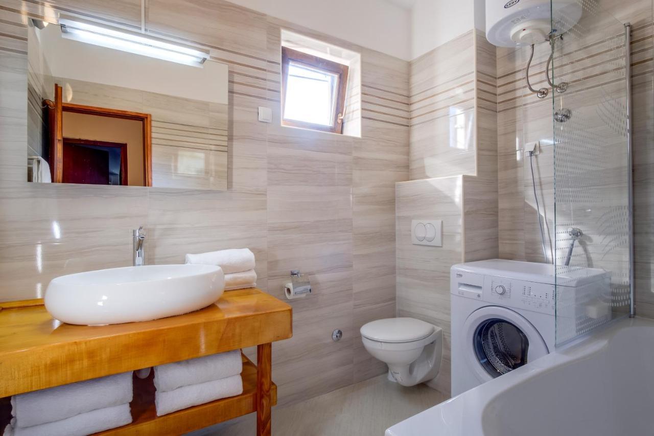 Ferienwohnung Oaza Mali Lošinj Exterior foto
